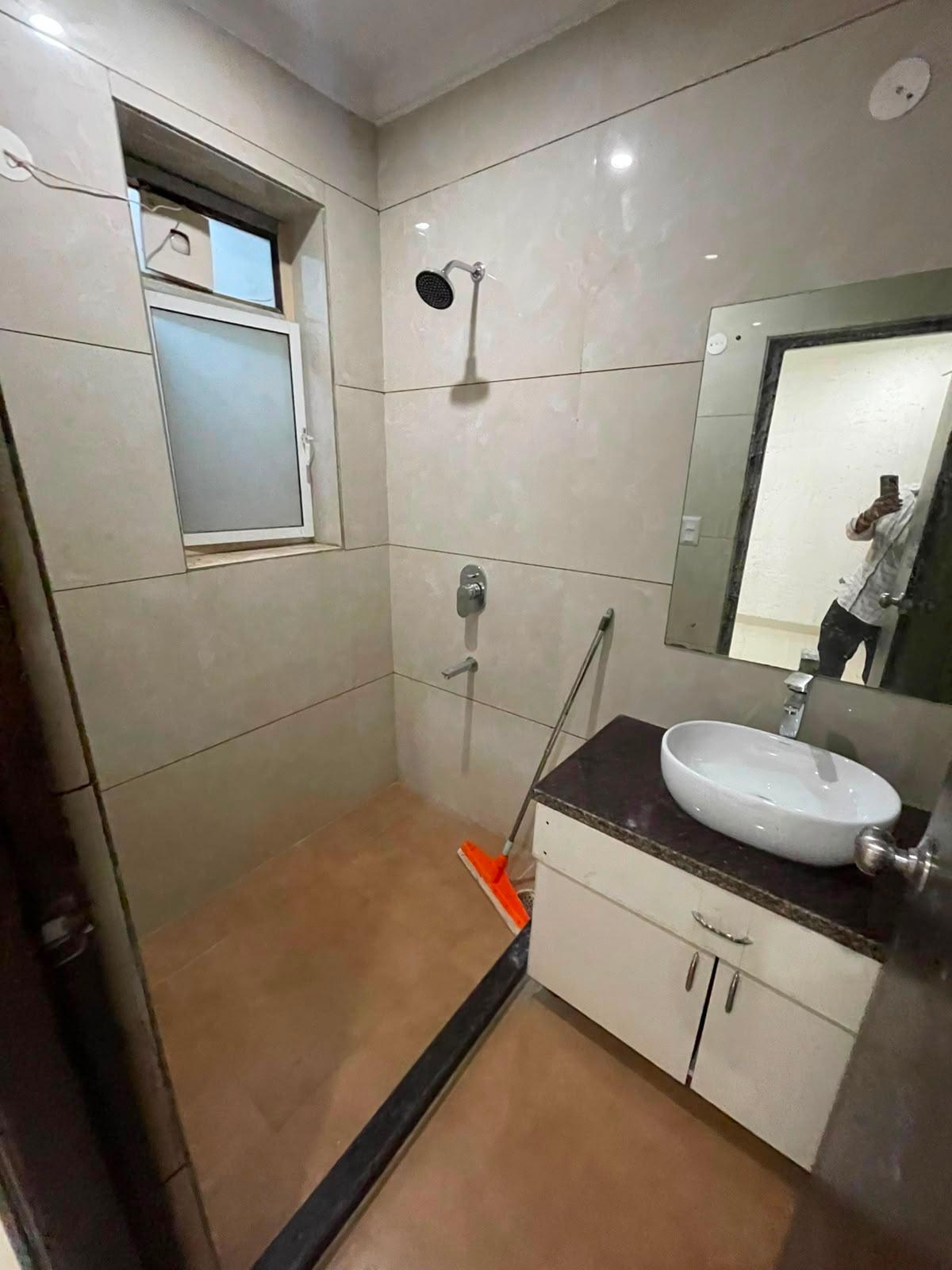 3 BHK Apartment in Kanha home  photo 3
