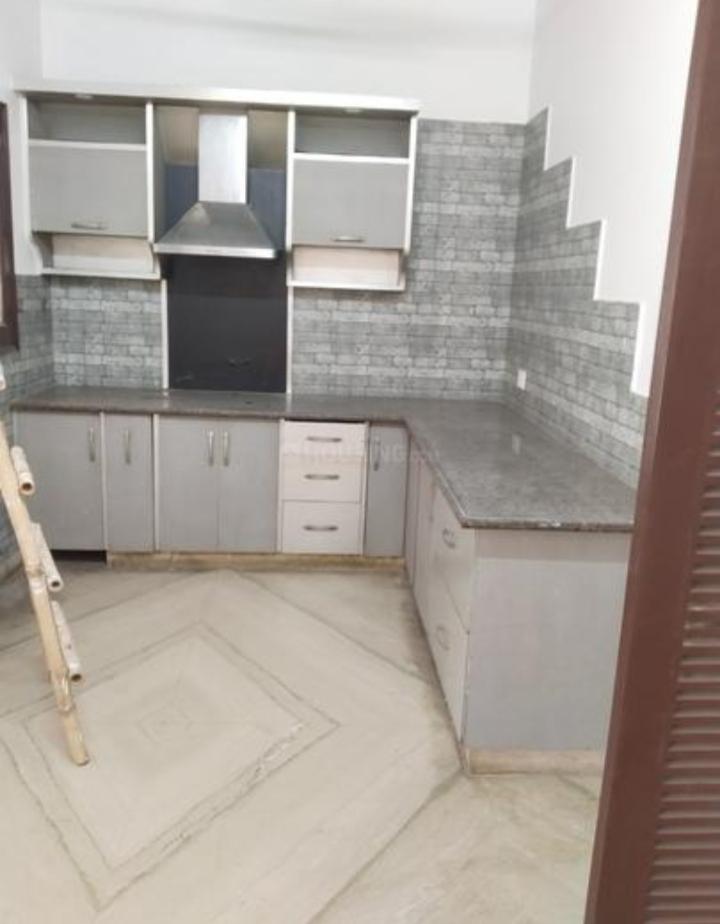 3 BHK Independent Floor in Noida sector- 50,up - View 2