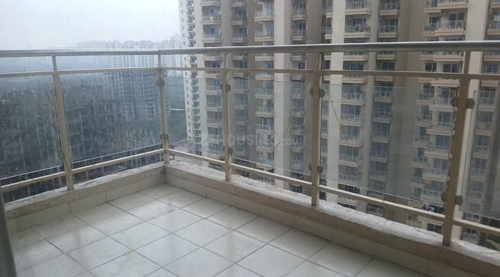 3 BHK Apartment in Gaurs sports wood sector-79 Noida up