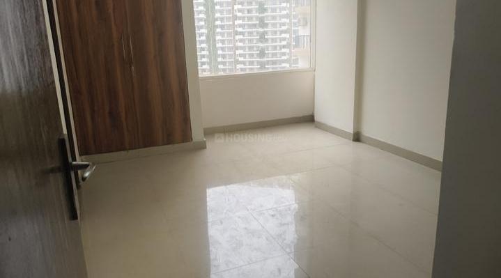 3 BHK Apartment in Amrapali heartbeat city sector-107, Noida up - View 2