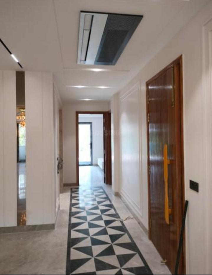 4 BHK Independent Floor in Dlf city phase 3 gurgaon