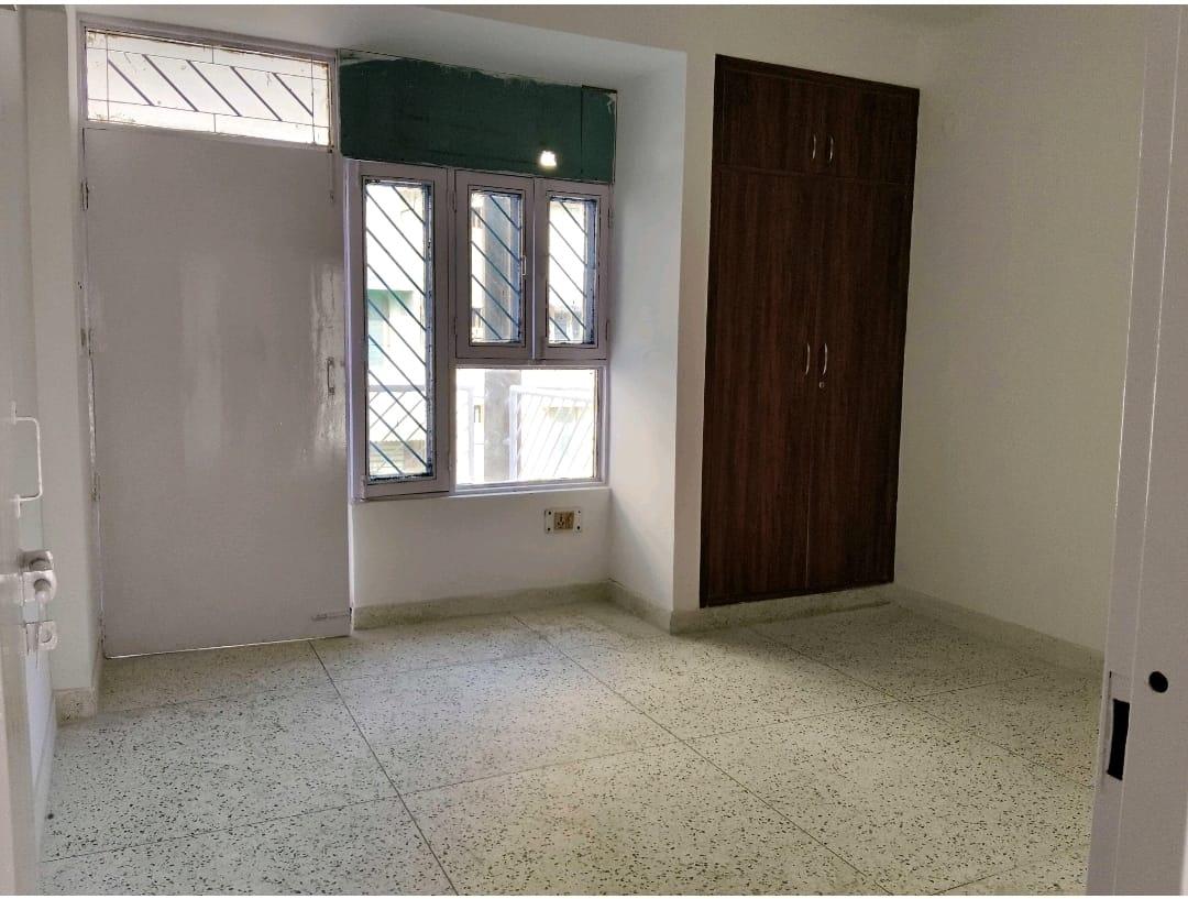 3 BHK Apartment in Aakriti apartment sector- 4 dwarka delhi - View 2