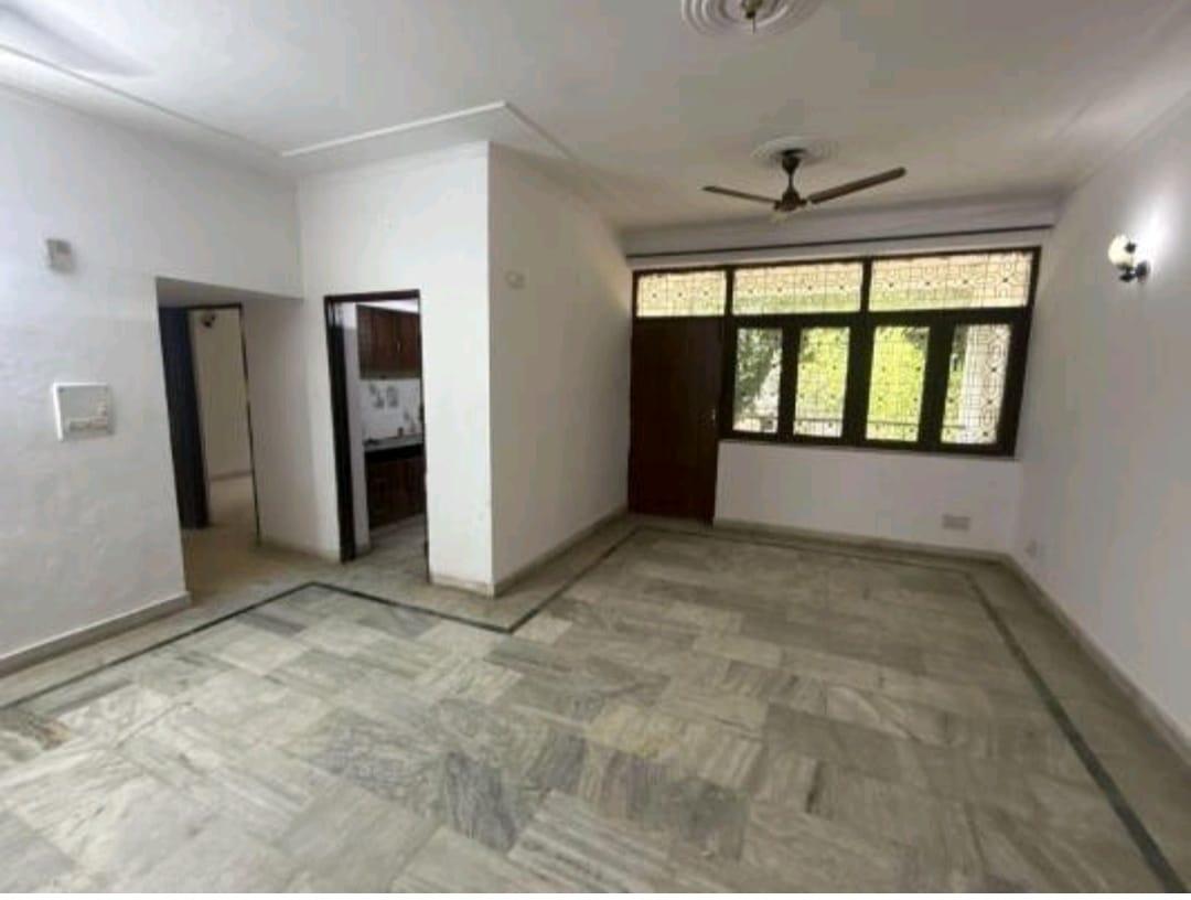 3 BHK Apartment in Shri Ram apartment sector 4 dwarka delhi 
