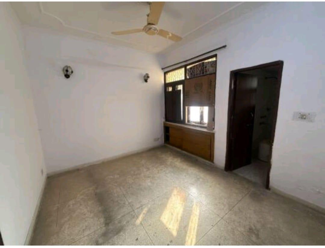 3 BHK Apartment in Shri Ram apartment sector 4 dwarka delhi  - View 2