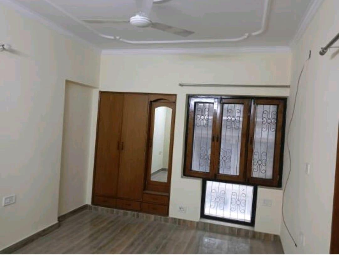 4 BHK Apartment in Neelachal apartment sector 4 dwarka delhi 