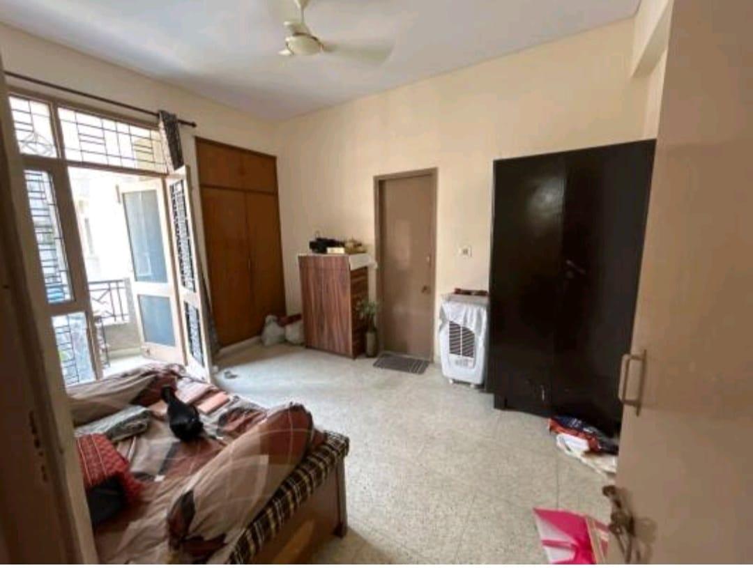 3 BHK Apartment in Panchsheel apartment sector 4 dwarka delhi  - View 2