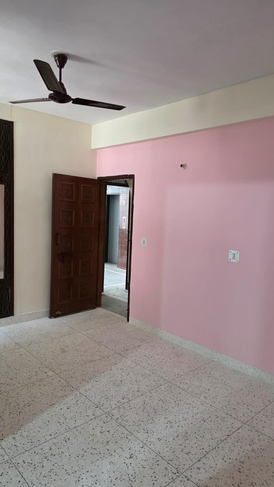 4 BHK Apartment in Godrej Trilogy  Worli, Mumbai photo 4