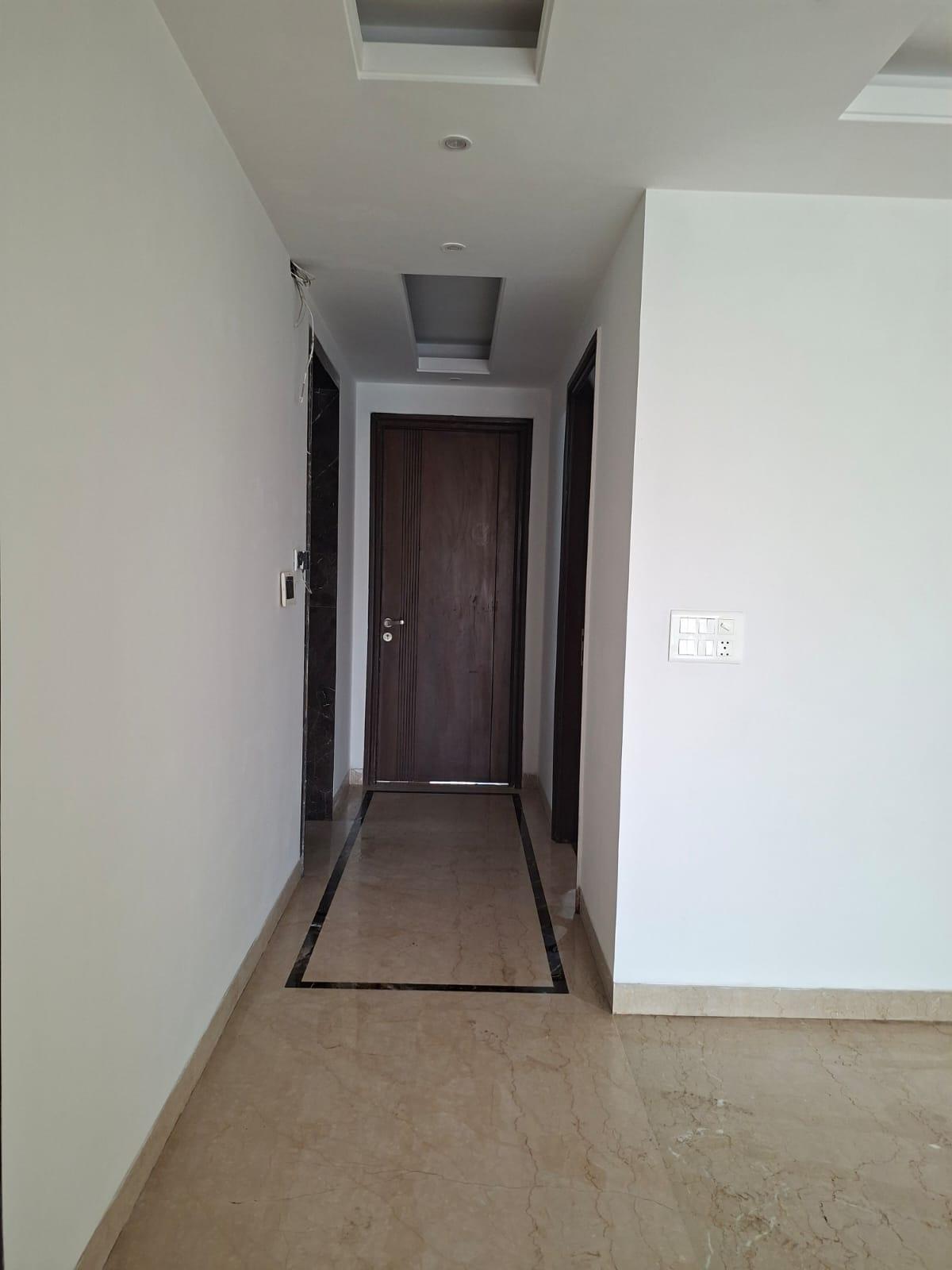 2 BHK Apartment in Sobha Inizio Parel, Mumbai photo 4