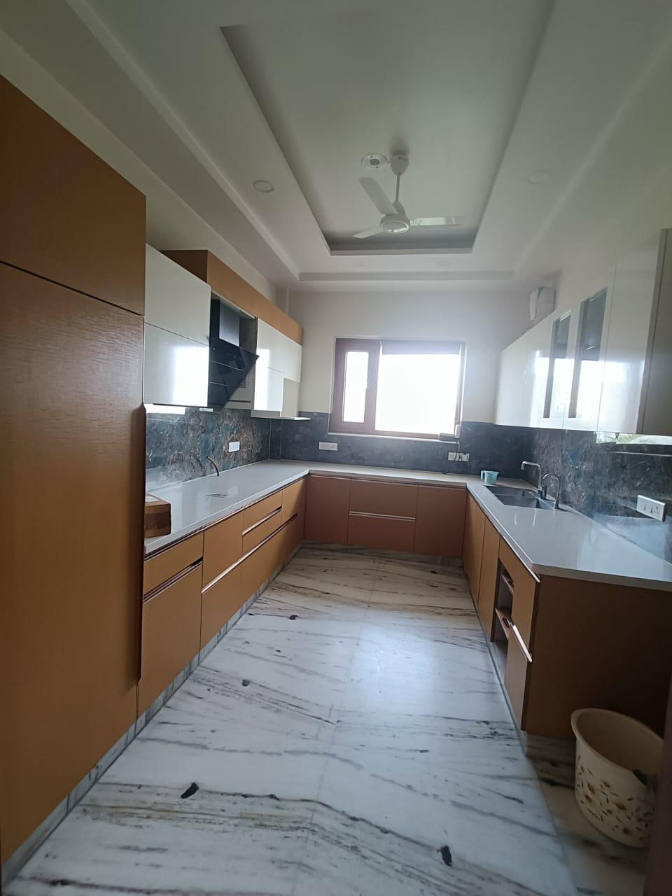 4 BHK Apartment in Piramal Aranya  Byculla, Mumbai photo 5
