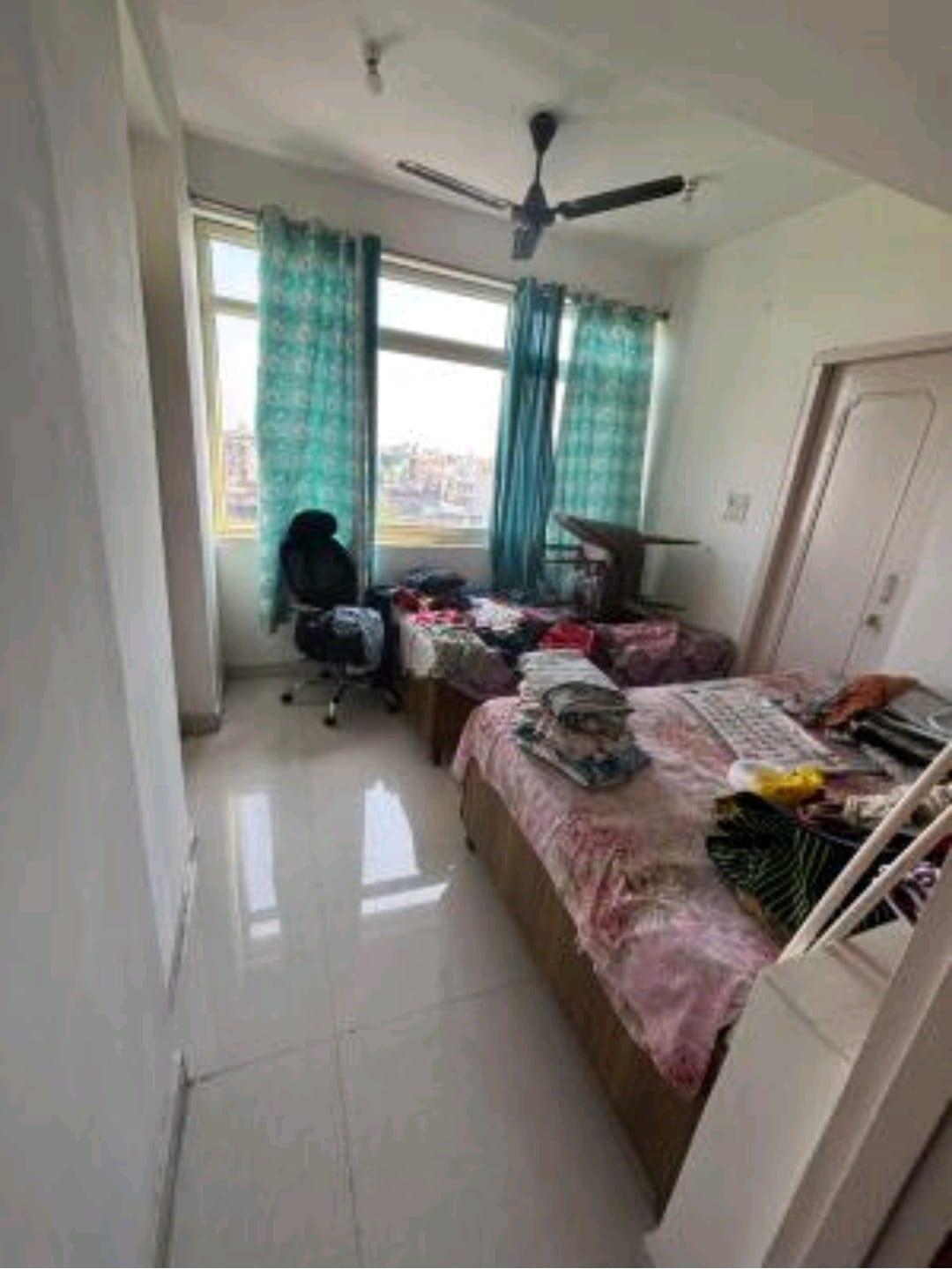 3 BHK Apartment in Naveen apartment sector 5 dwarka delhi  - View 3