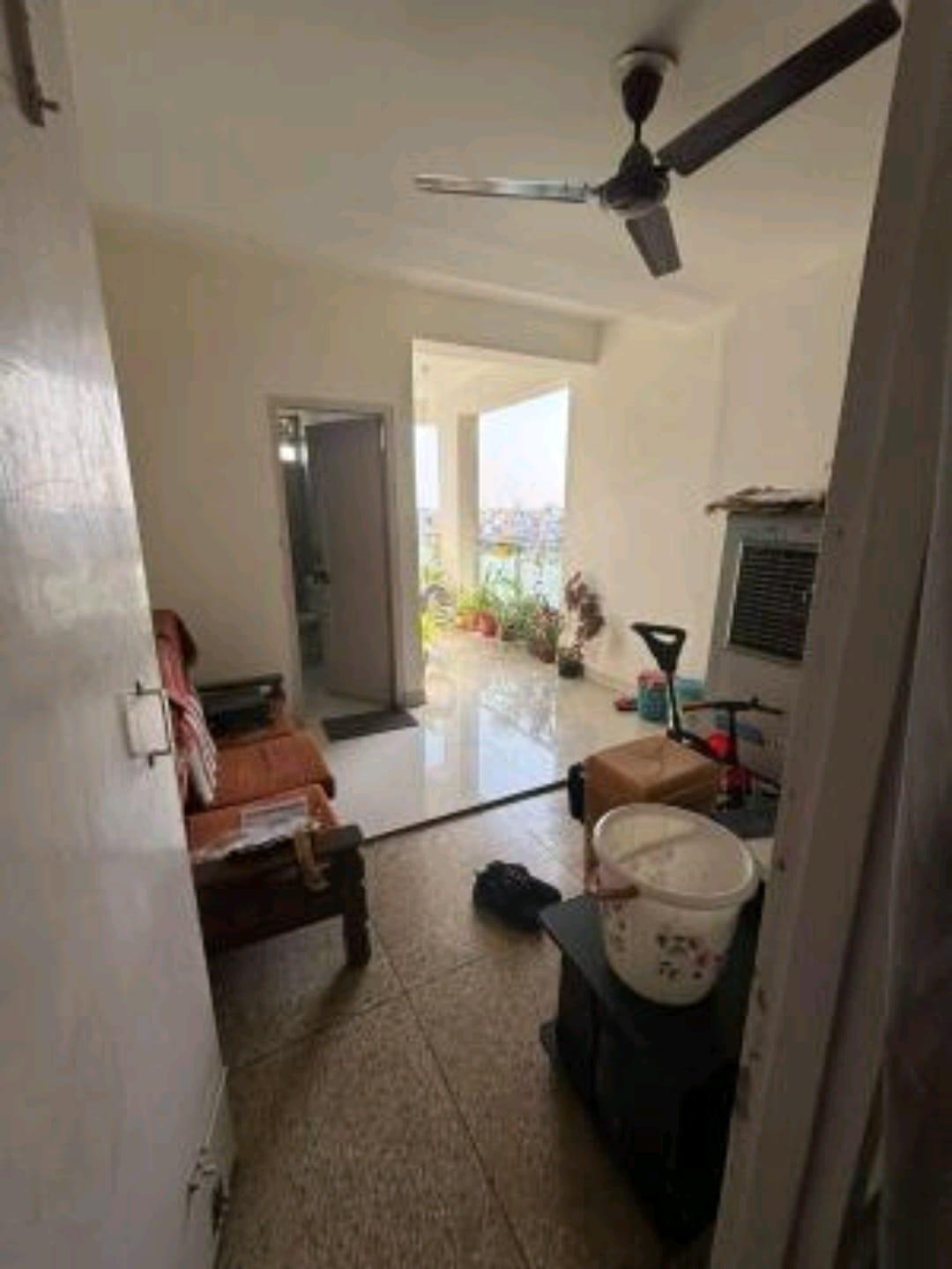 3 BHK Apartment in Naveen apartment sector 5 dwarka delhi 