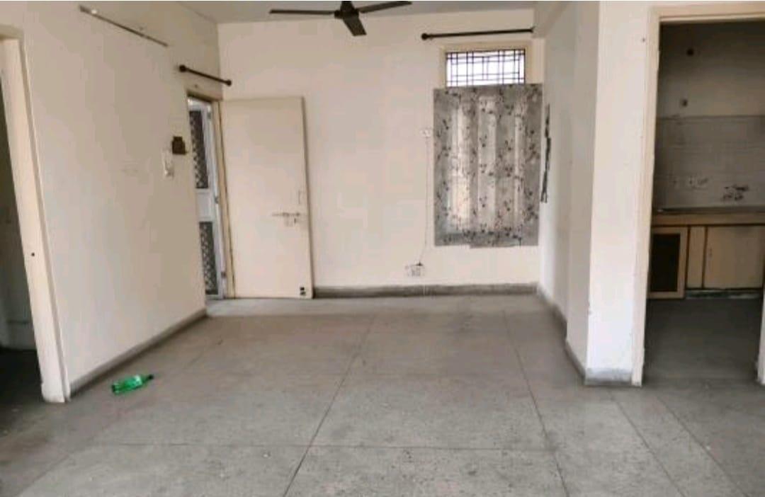 3 BHK Apartment in Kaveri apartment sector 6 dwarka delhi  - View 2