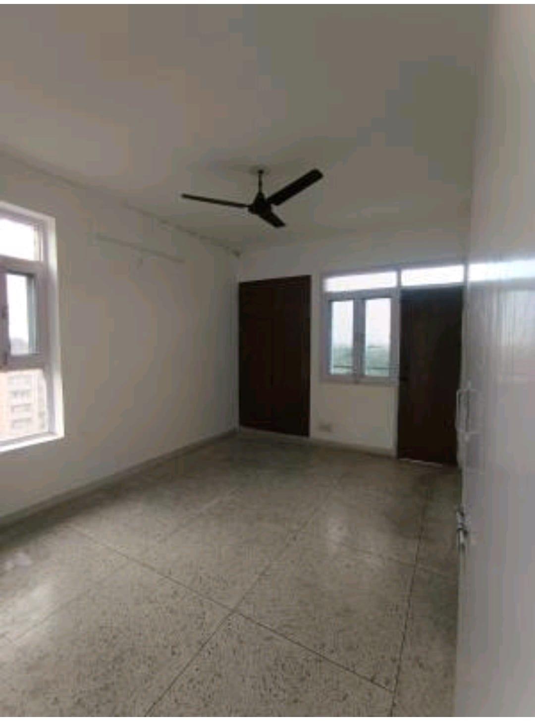 3 BHK Apartment in Gyan Shakti apartment sector 6 dwarka delhi  - View 2