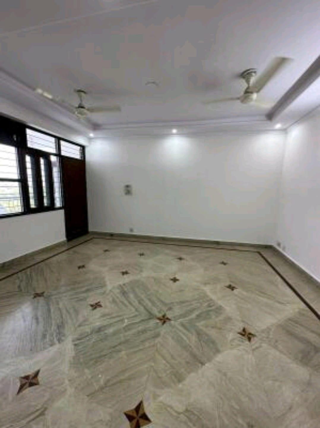 4 BHK Apartment in Som apartment sector 6 dwarka delhi  - View 2