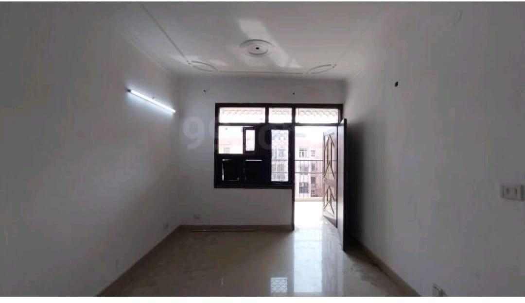 3 BHK Apartment in Kamakshi apartment sector 6 dwarka delhi 