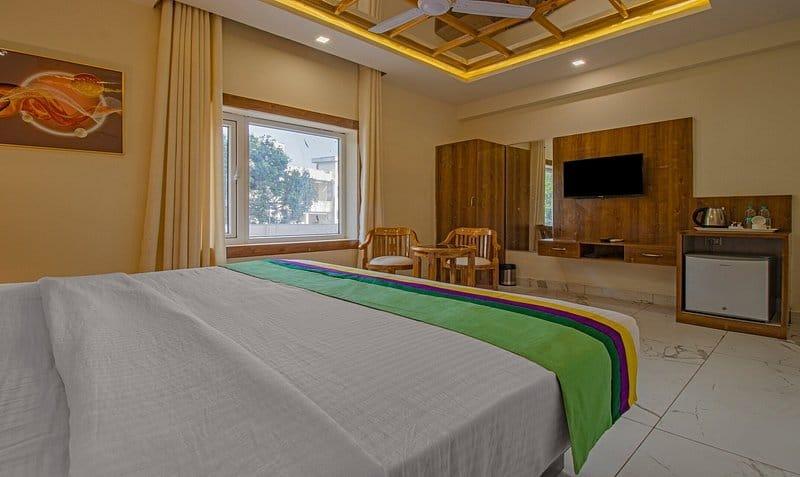 4 BHK Apartment in Lodha Aureus Apartment in Sewri, Mumbai photo 5