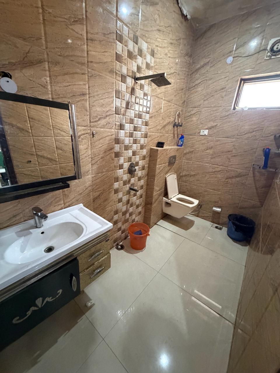 3 BHK Apartment in Piramal Revanta Mulund West, Mumbai photo 5