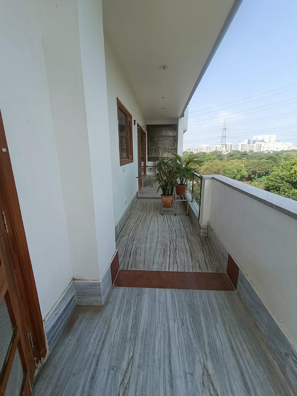 2 BHK Apartment in Puravankara Purva Estrella  Andheri West, Mumbai photo 6