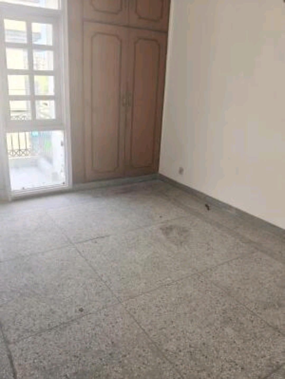 3 BHK Apartment in Hahnemann enclave apartment sector 6 dwarka delhi  - View 2