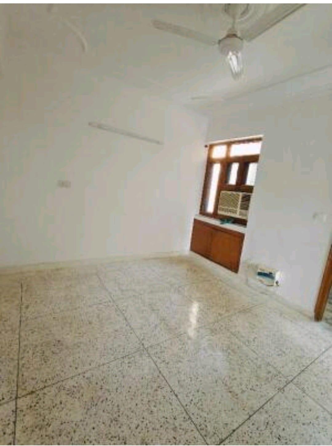 3 BHK Apartment in Gyan Shakti apartment sector 6 dwarka delhi  - View 2