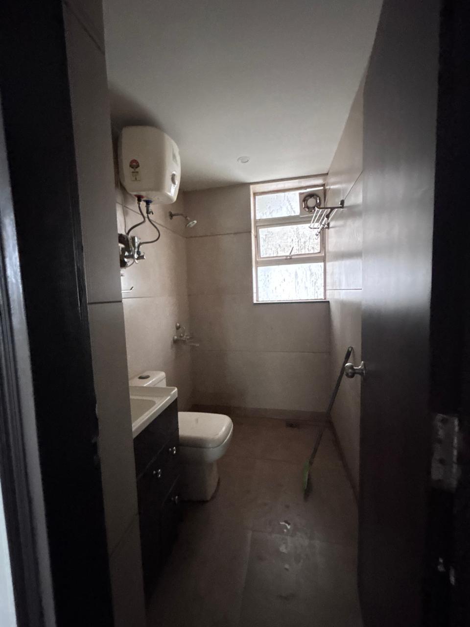 1 BHK Apartment in Raymond The Address by GS Sion East, Mumbai photo 4