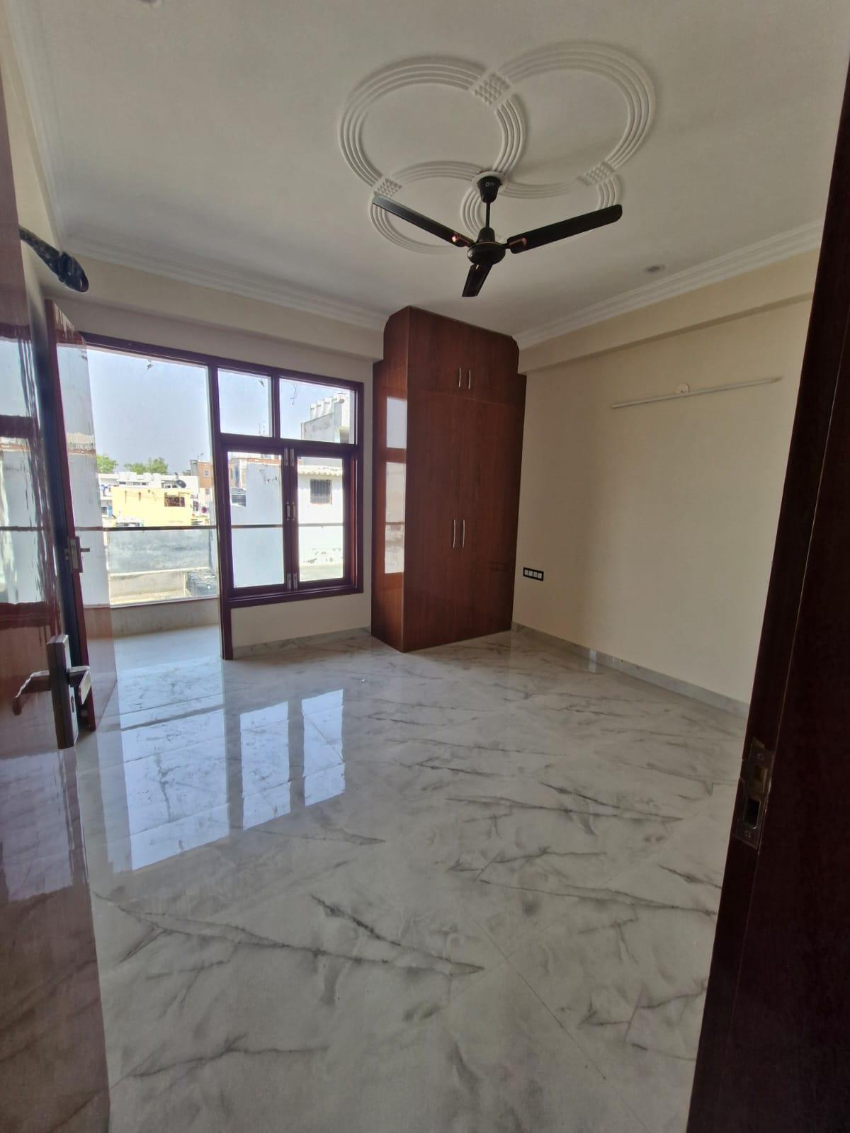 2 BHK Apartment in Neelam Senroofs Nahur, Bhandup West mumbai photo 7