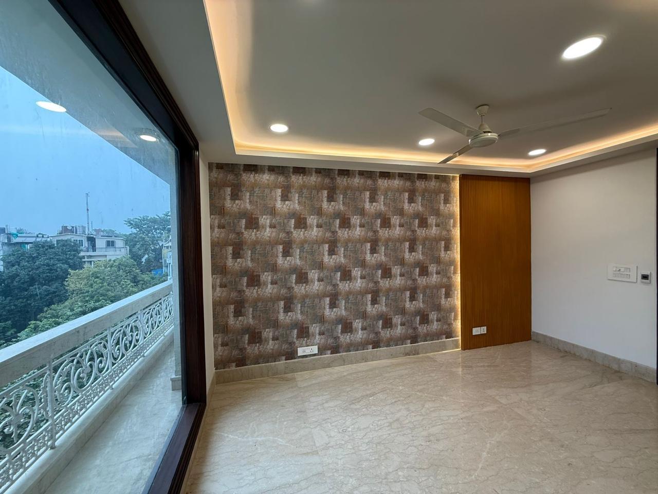 5 BHK Apartment in Rustomjee Ocean Vista  Andheri West, Mumbai photo 8