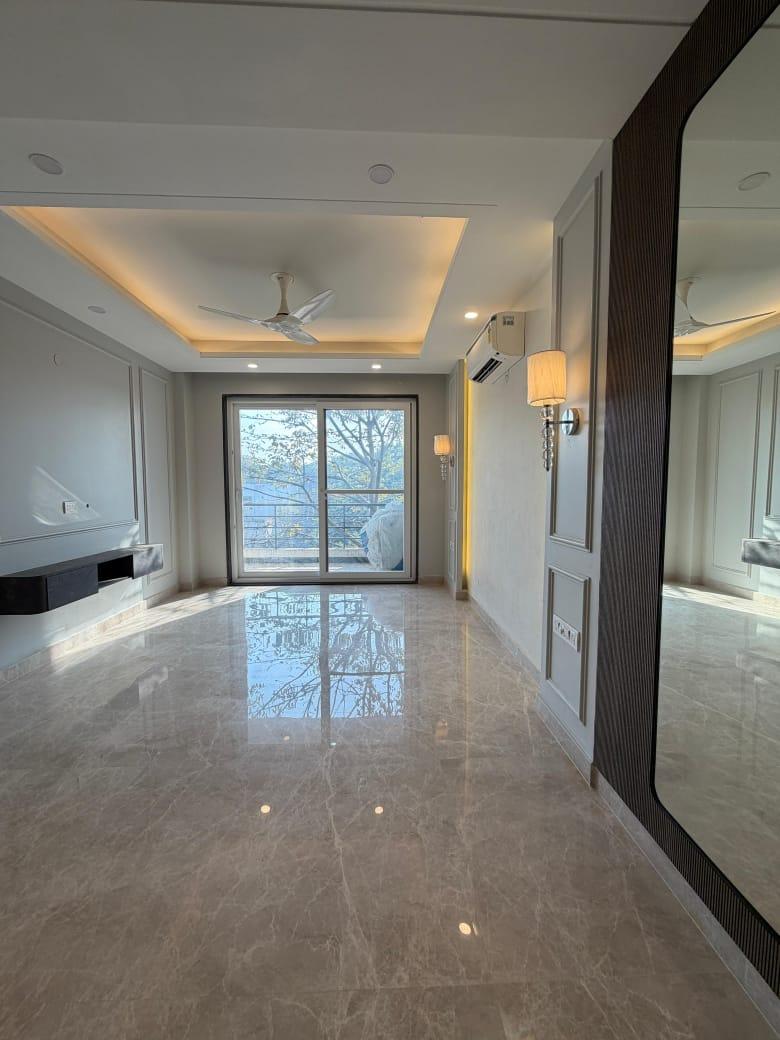 5 BHK Apartment in LODHA VERO  Sion, Mumbai photo 10