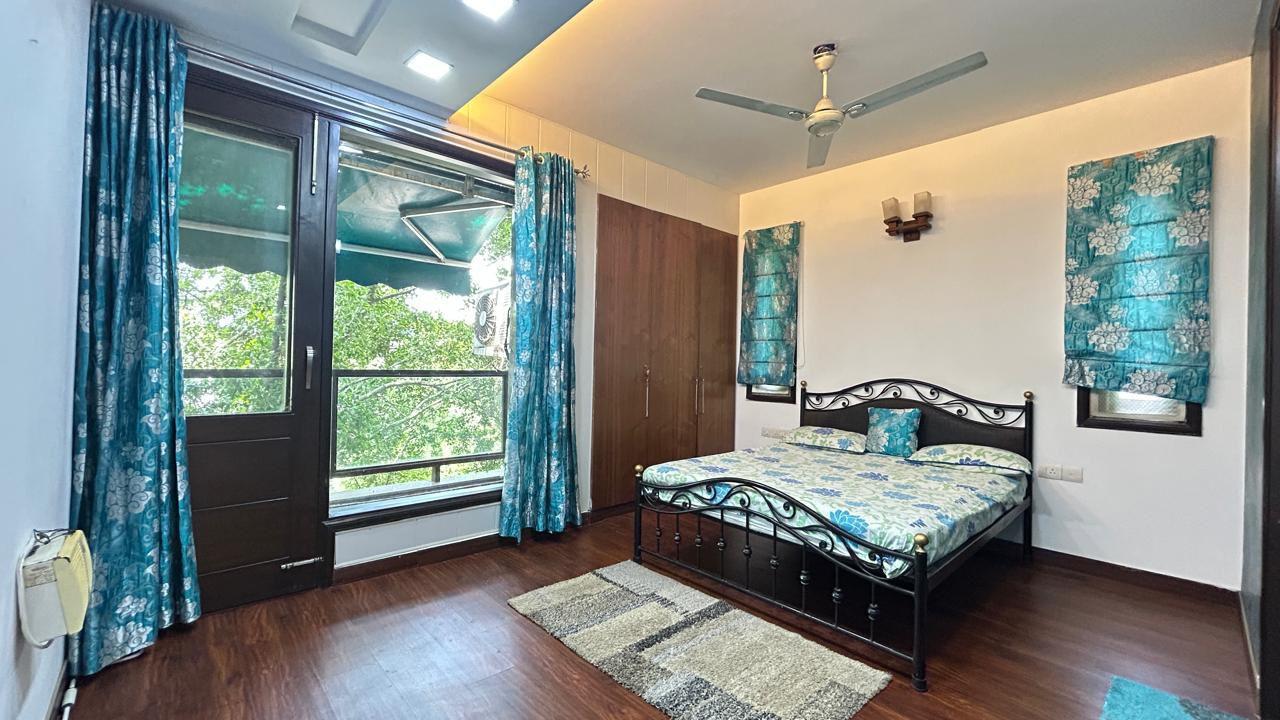 3 BHK Apartment in Chandak Highscape City  Chembur, Mumbai photo 4