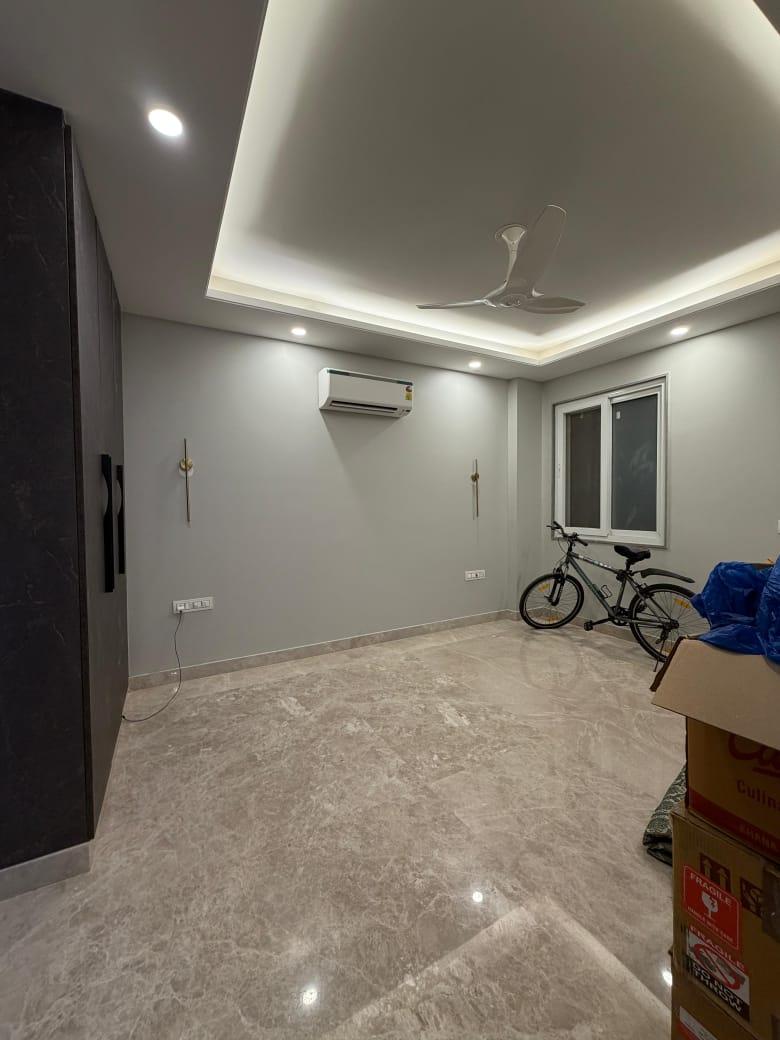 4 BHK Apartment in Mahindra Vista  Kandivali East, Mumbai photo 5