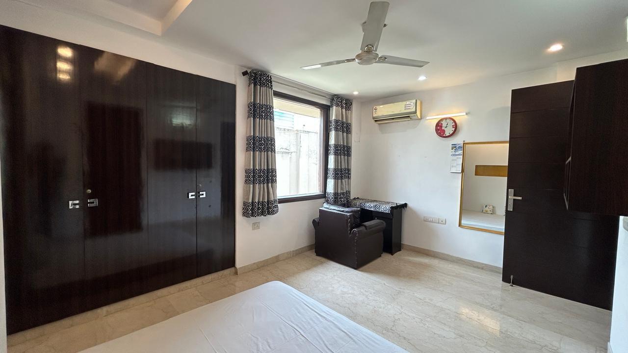 2 BHK Apartment in Paradigm Alaya  Oshiwara, Jogeshwari mumbai photo 4