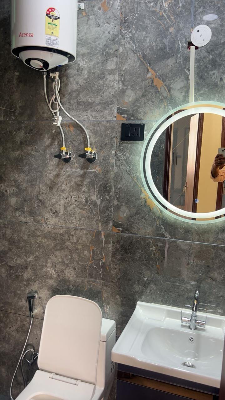 2 BHK Apartment in Paradigm Alaya  Oshiwara, Jogeshwari mumbai photo 5