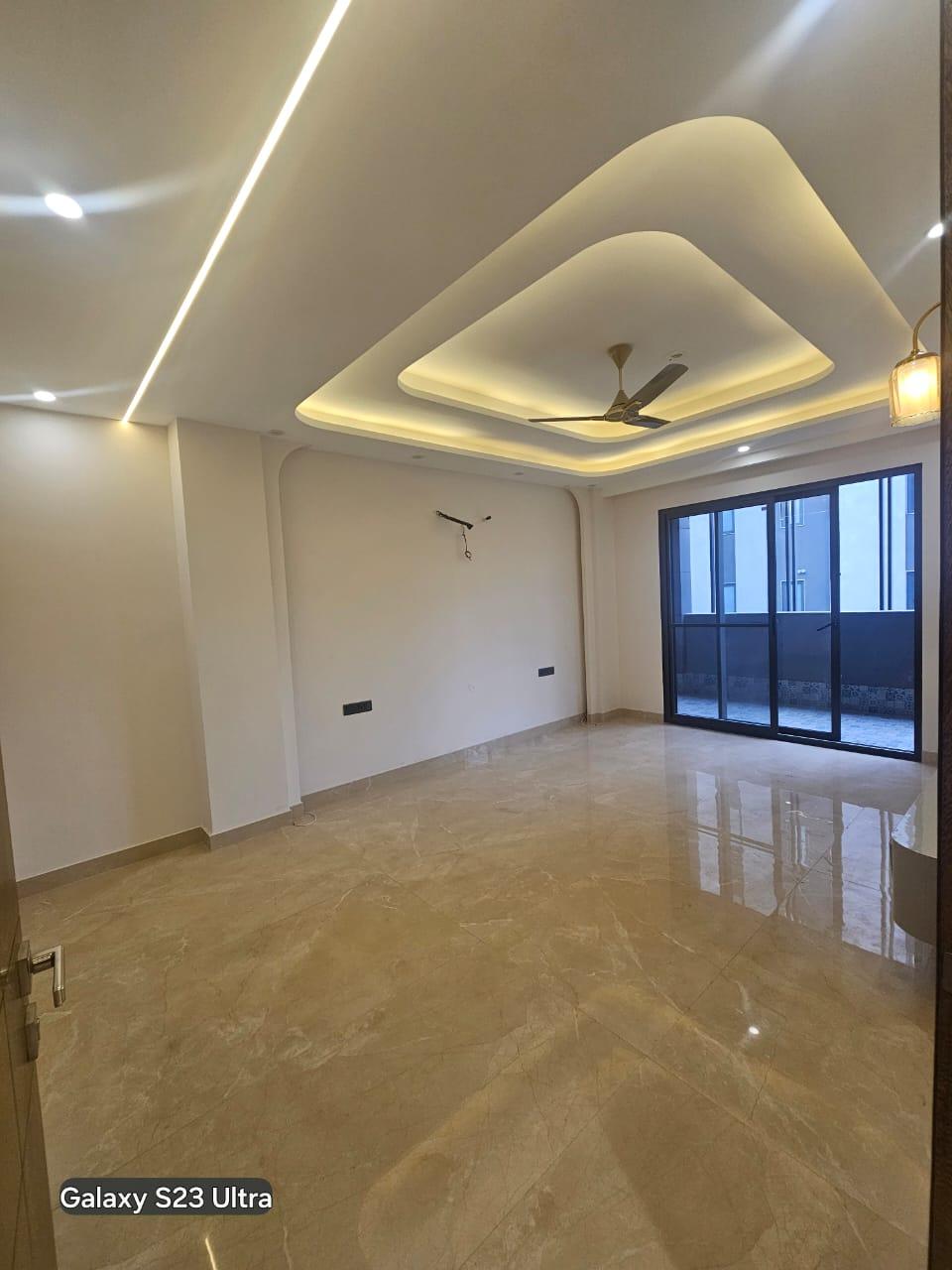 3 BHK Apartment in Kalpataru Elitus mulund west mumbai photo 7