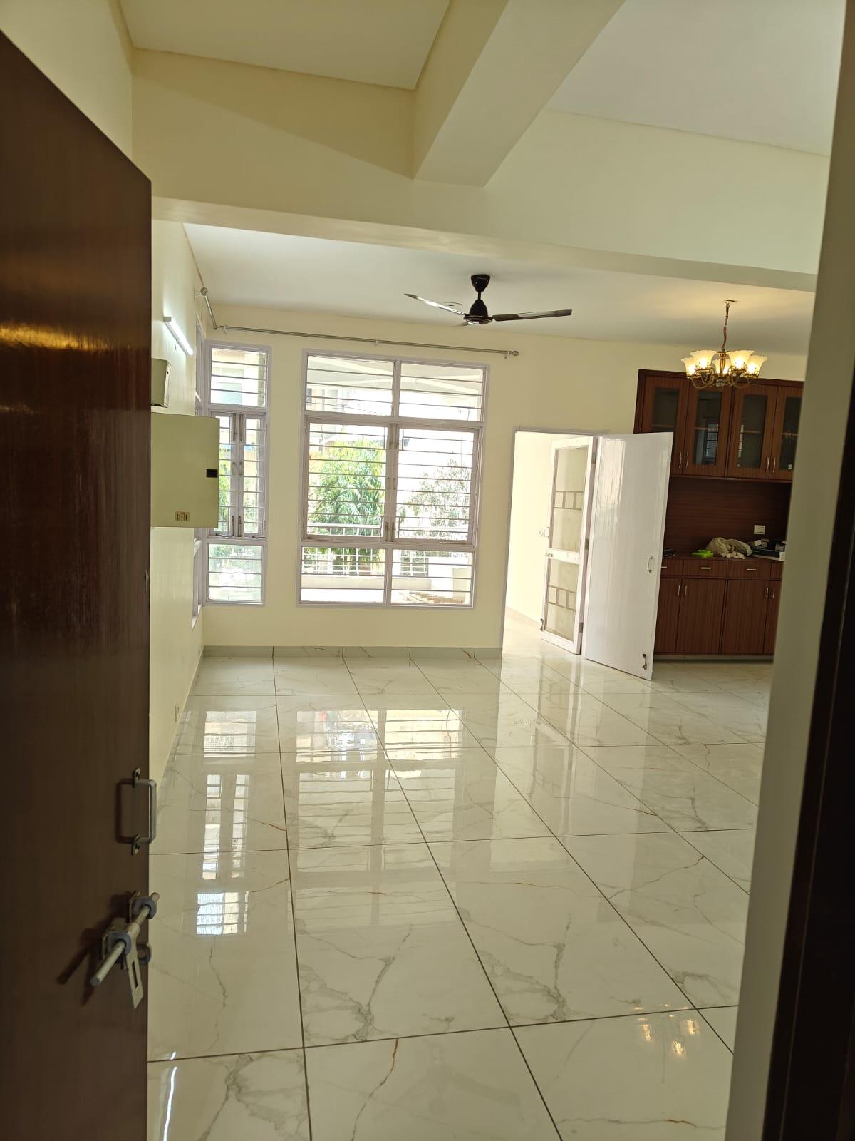 1 BHK Apartment in Multistar autograph Residency Oshiwara Jogeshwari mumbai photo 4