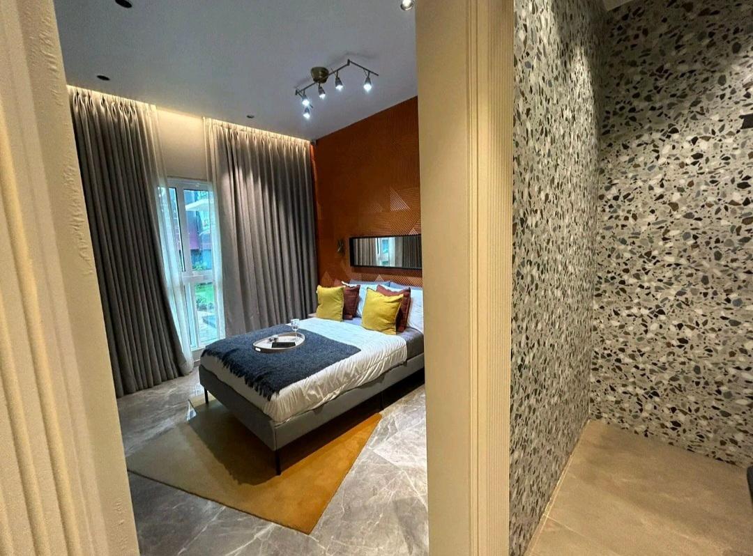 3 BHK Apartment in Raheja imperia apartment in worli mumbai photo 5