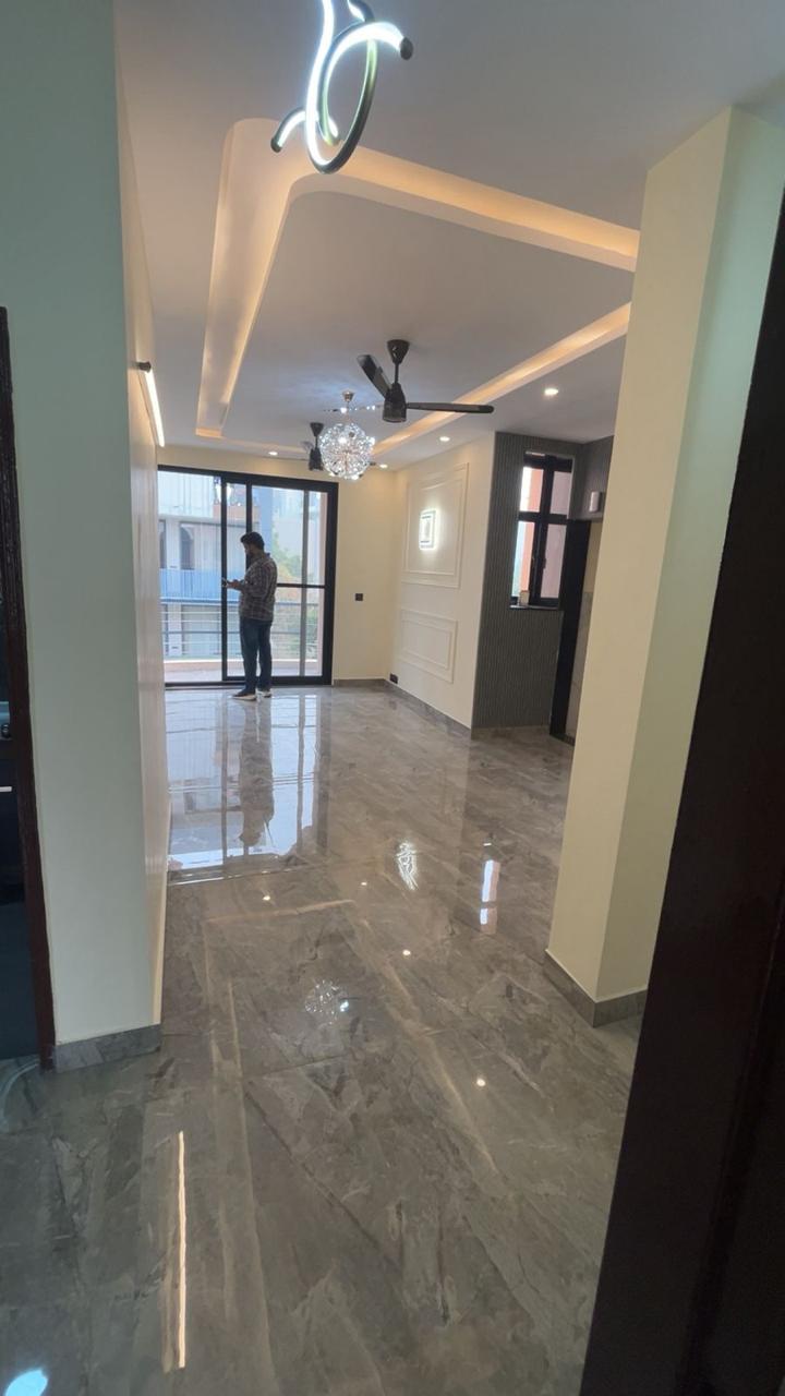 5 BHK Apartment in Raheja imperia apartment in worli mumbai photo 6