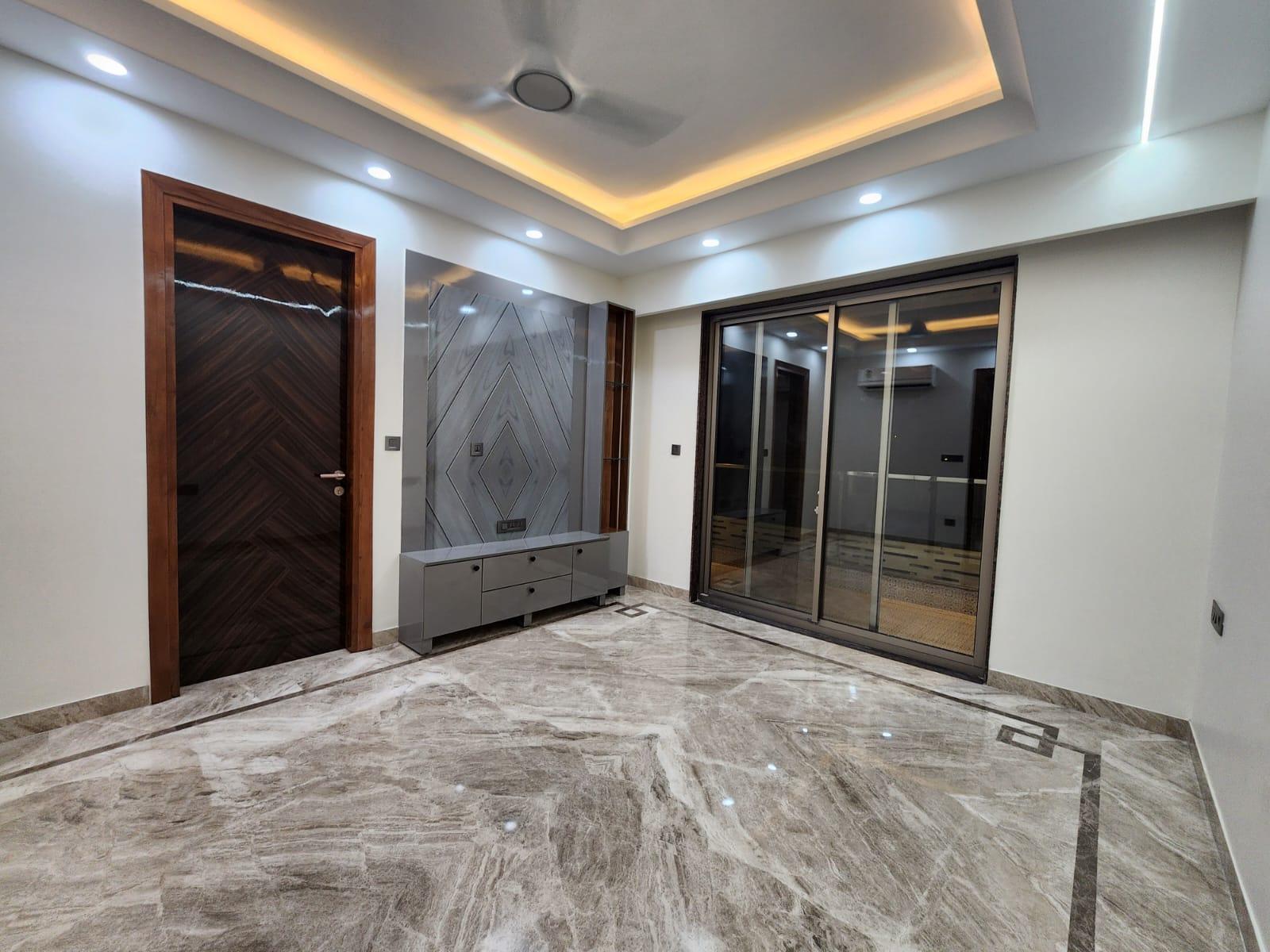 3 BHK Apartment in Vascon Orchids Santacruz West, Mumbai photo 4