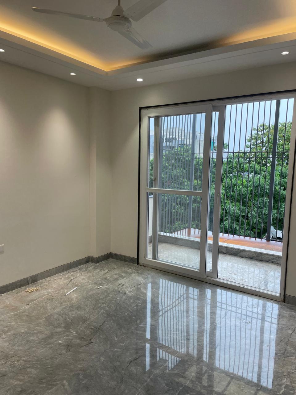 2 BHK Apartment in Yash Daivi Eterneety  Poisar, Borivali West photo 6
