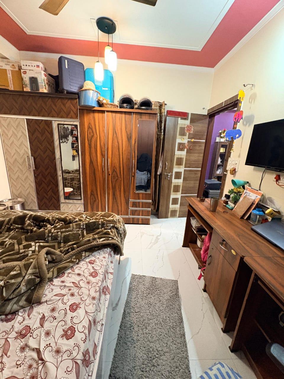 4 BHK Apartment in Yash Daivi Eterneety  Poisar, Borivali West photo 5