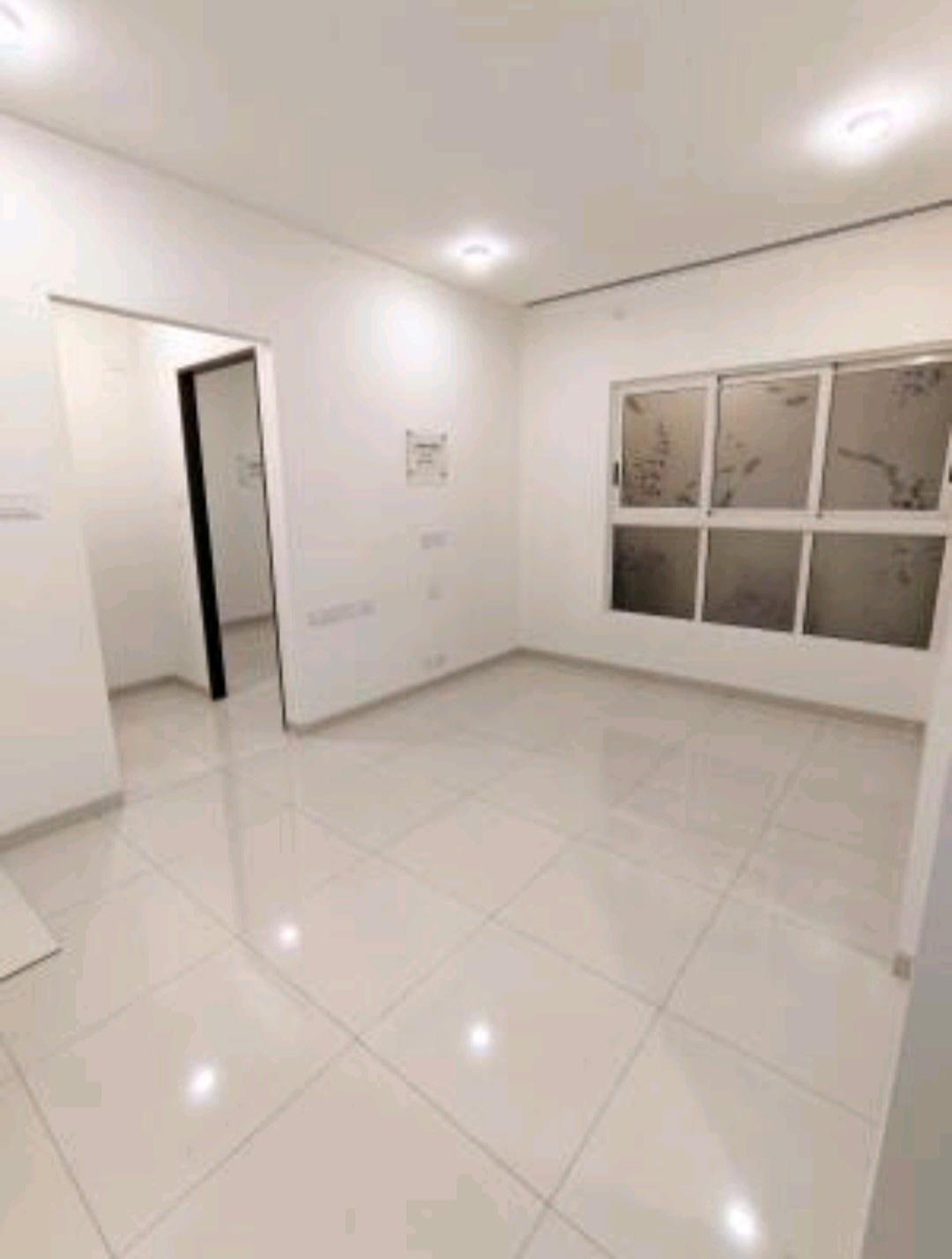 1 BHK Apartment in Kalpataru Vivant  JVLR, Andheri East mumbai  photo 4