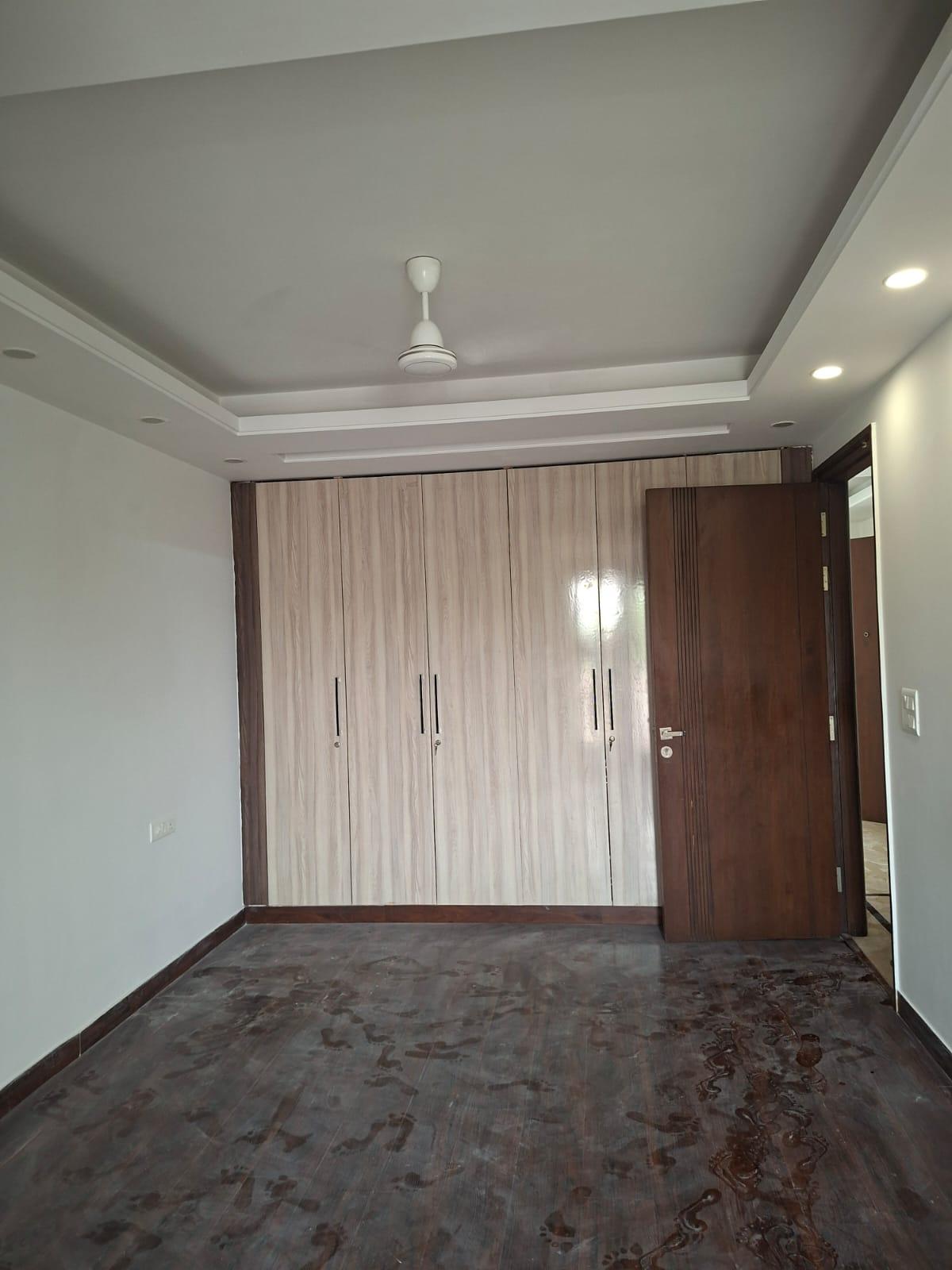 3 BHK Apartment in Multi Ashwamedh Heights  Borivali West, Mumbai photo 4