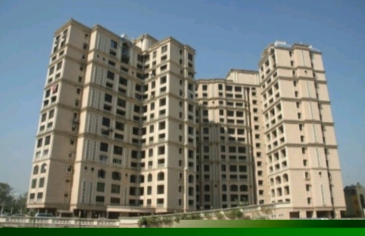 4 BHK Apartment in Kukreja Golf Scappe   Chembur East, Mumbai photo 1