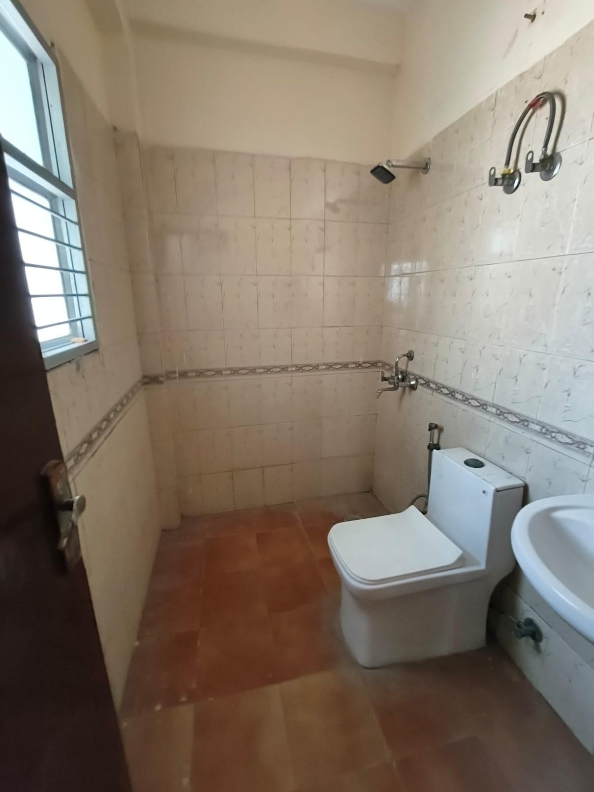 2 BHK Apartment in Hiranandani Atlantis  Hiranandani Gardens Powai, Mumbai photo 7