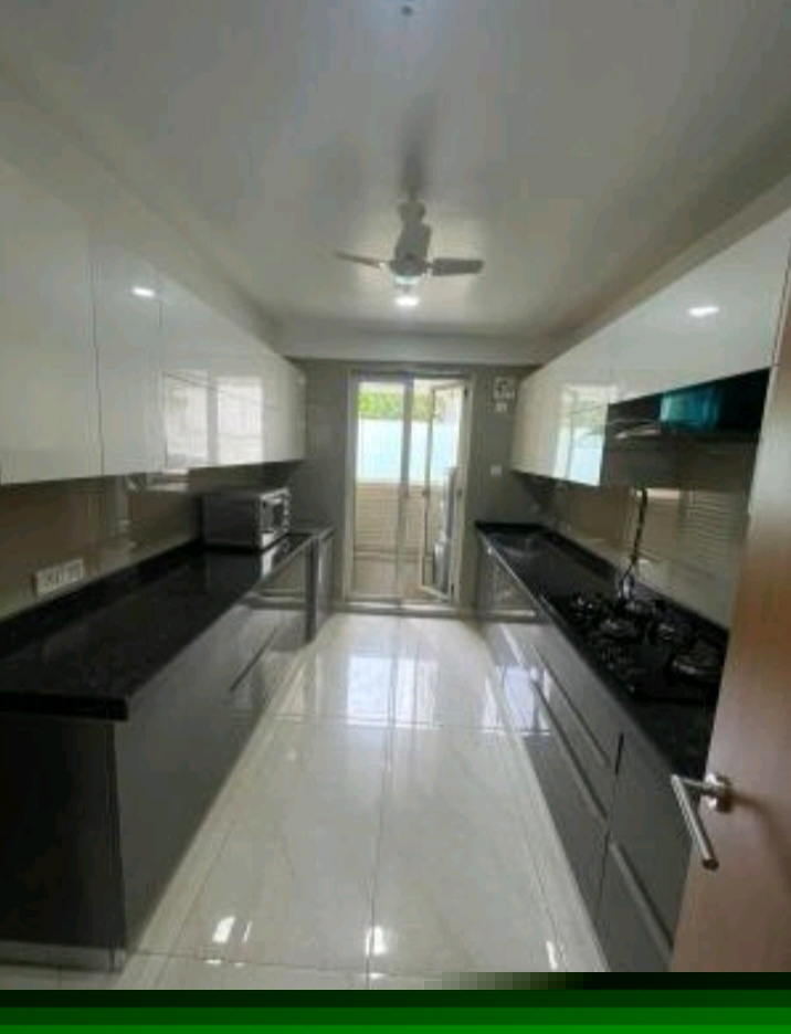 4 BHK Apartment in On Request  Bandra West, Mumbai photo 6