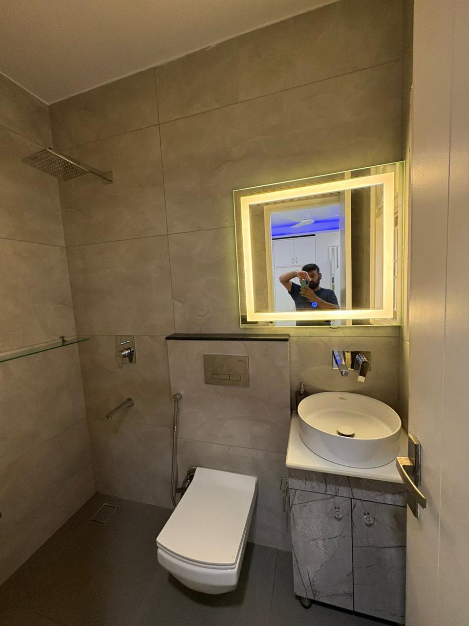 3 BHK Luxury Apartment - View 3