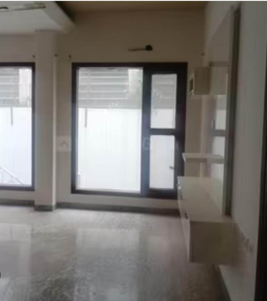 2 BHK Apartment in Vijay laxmi tower sector- 52,noida up