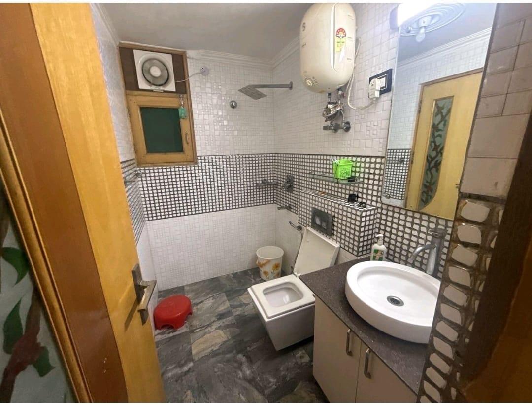 3 BHK Apartment in Vishrantika apartment sector- 3,dwarka delhi