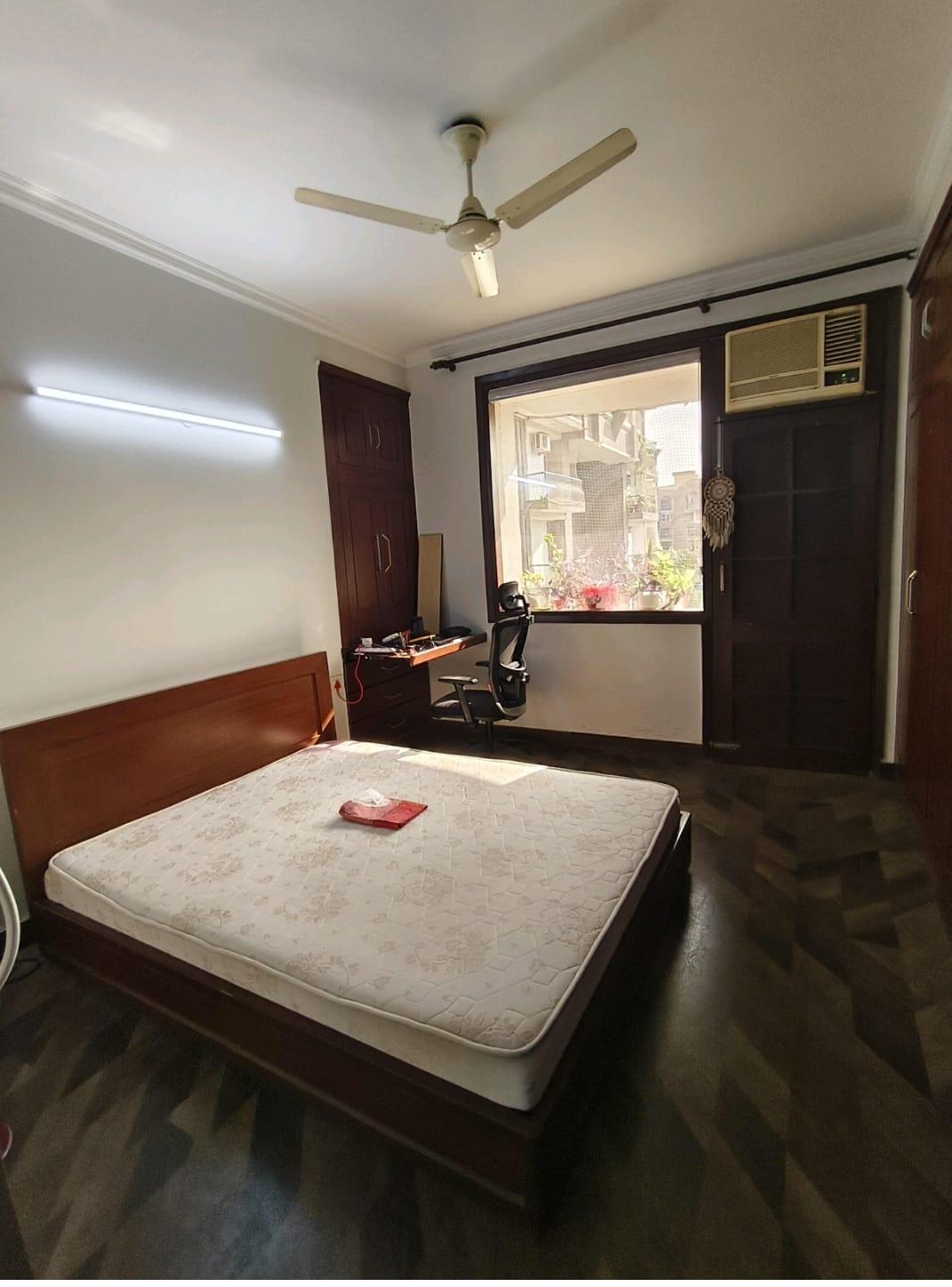 4 BHK Apartment in Welcome apartment sector- 3 dwarka delhi