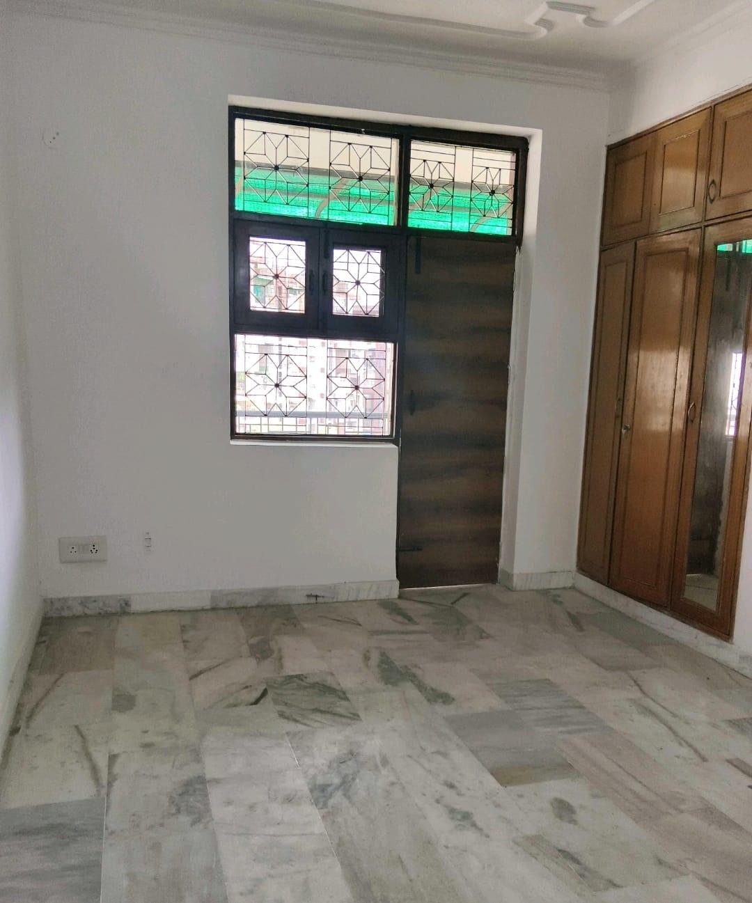 4 BHK Apartment in New jai bharat apartment sector- 4 dwarka delhi