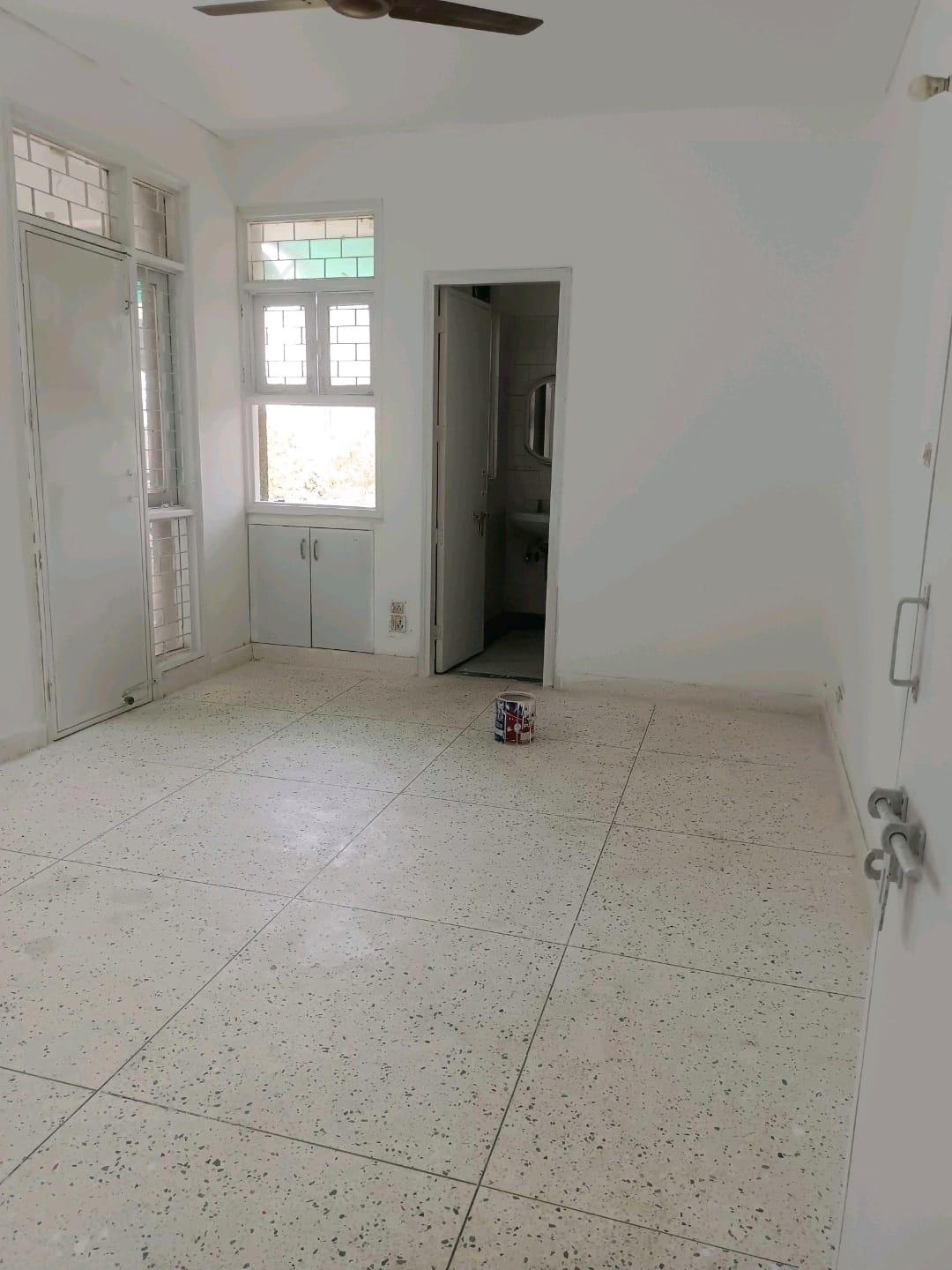 3 BHK Apartment in South delhi apartment sector- 4 dwarka delhi - View 2